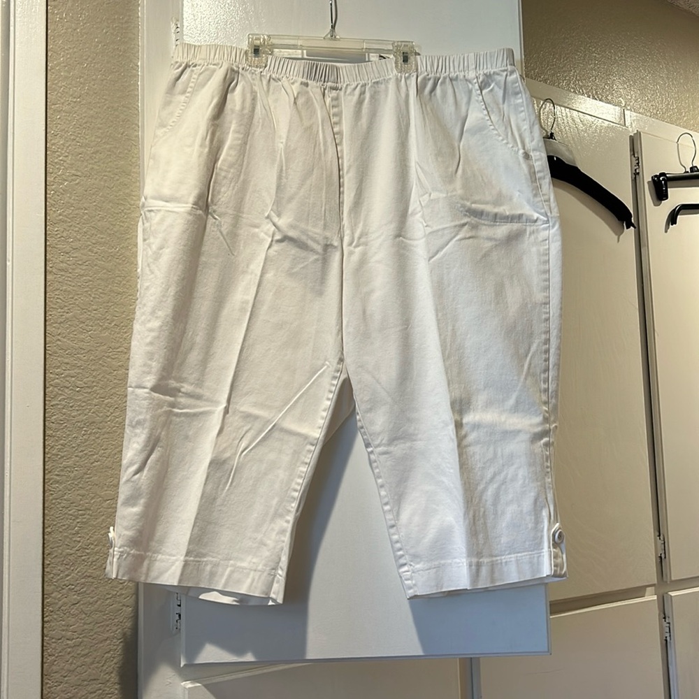 White capris